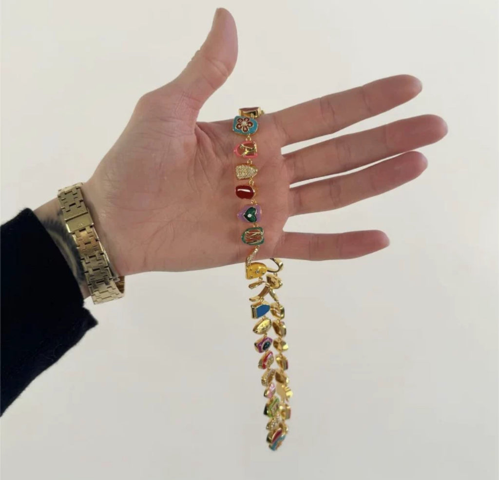 Farfetch Medea The Erin Taylor Gemstone Necklace Vogue instagram