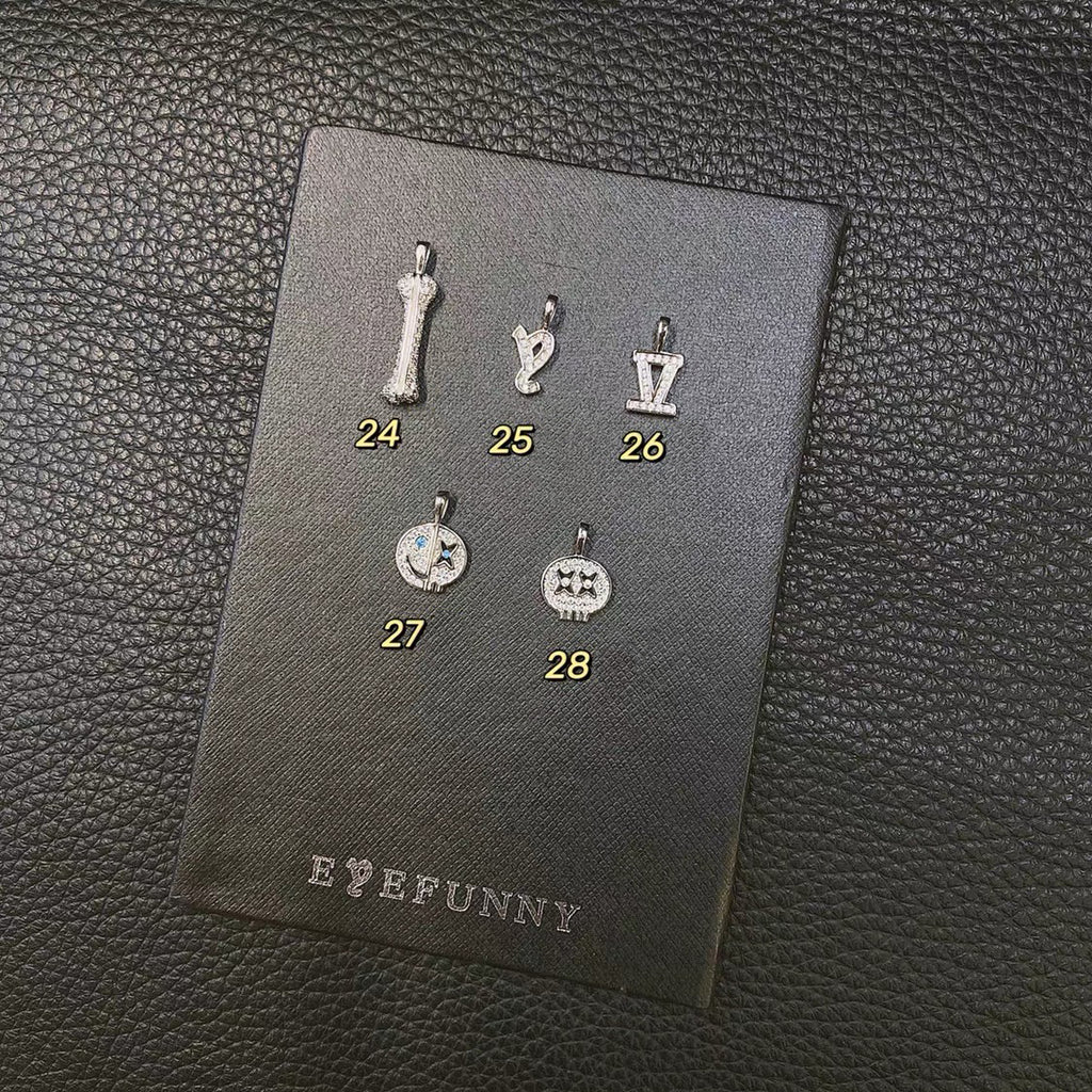 EYEFUNNY smiling face pendant necklace chain diamond vvs アイファニー POGGY KIM JONES VIRGIL JBALVIN