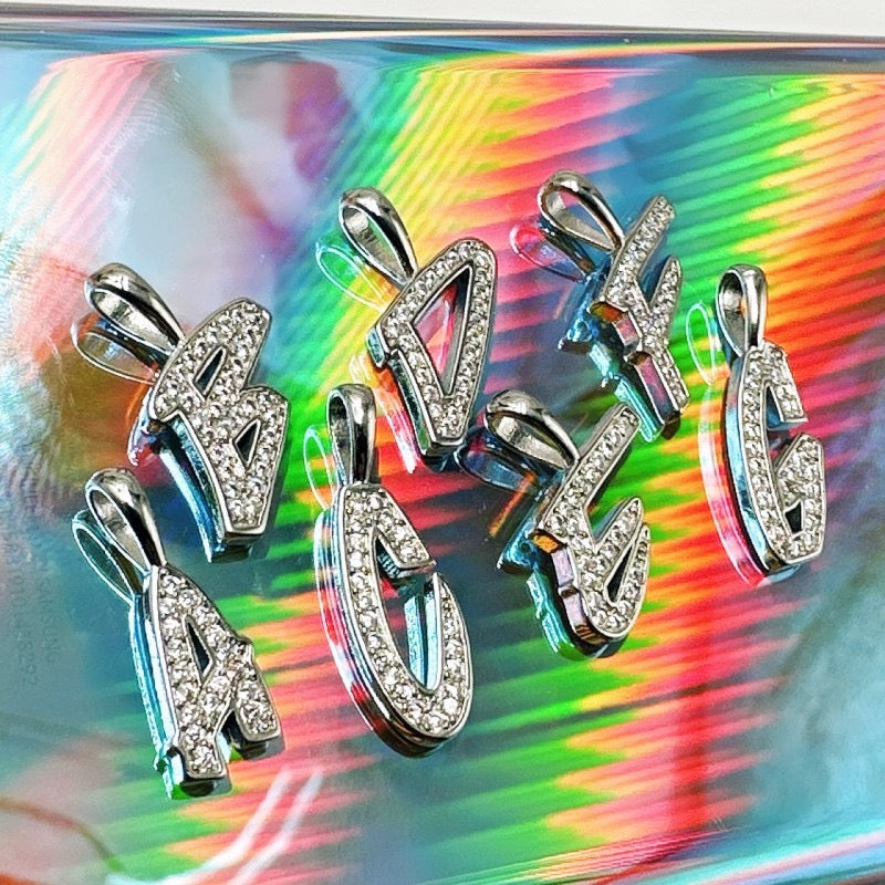 EYEFUNNY smiling face bangle bracelet smiley diamond vvs アイファニー GDRAGON PARIS letter diamond necklace GD