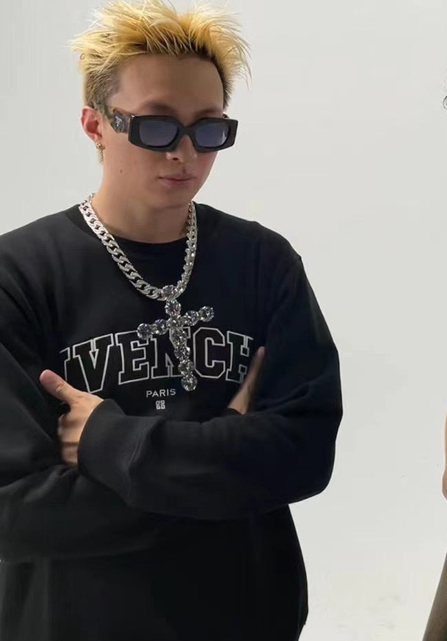 rapper Asen mega benny cross diamond 25 carats necklace chain tiktok travis scott