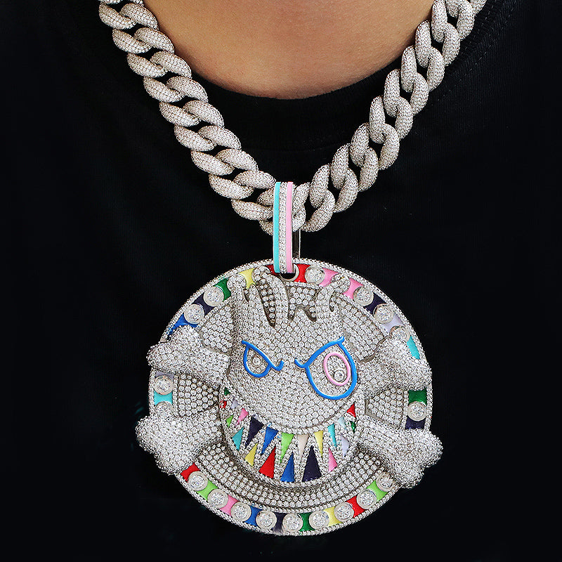 Kylie Jenner's baby daddy dropped around $500,000 for nine chains a "Flame Boy" 80-carat chain for himself and eight Cactus Jack chains for members