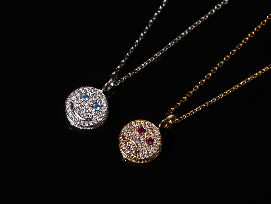 eyefunny smiling face thunder pendant necklace chain diamond jbalvin kim jones clot virgil offwhite