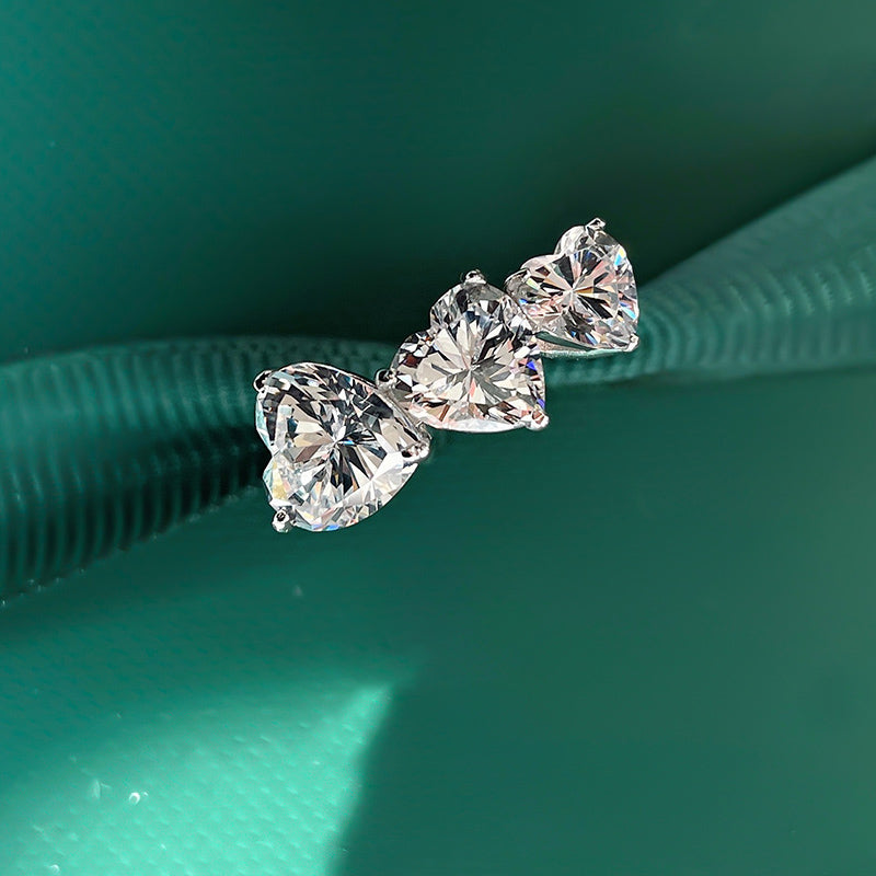 Kylie Jenner signature heart eternity ring diamond vvs shopgld ifandco travis scott Stormi harry winston HW