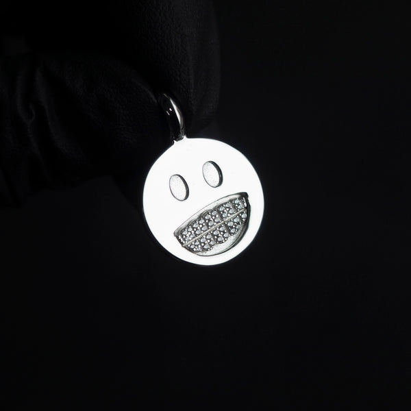 Smiley face iced grillz Bijouterie Gonin