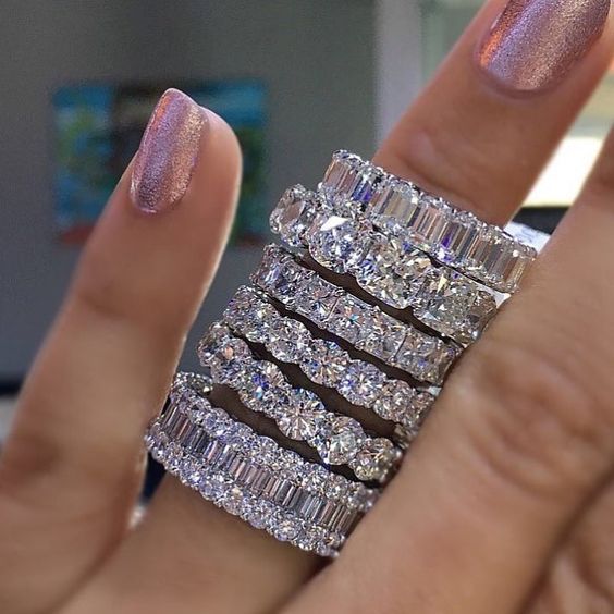 kylie jenner ring eternity bang ring engagement ring diamond vvs