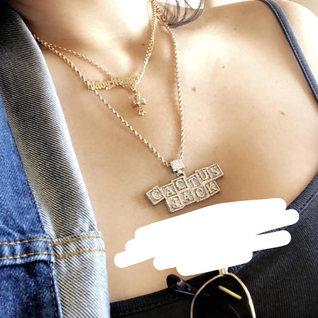 kylie jenner travis scott gift diamond chain necklace cactus scott