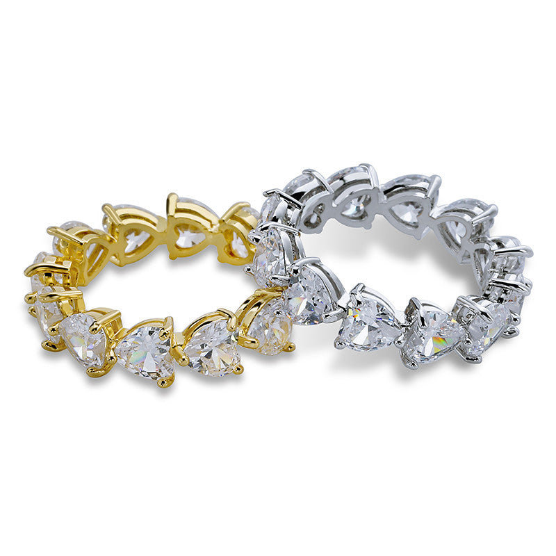 Kylie Jenner signature heart eternity ring diamond vvs shopgld ifandco travis scott