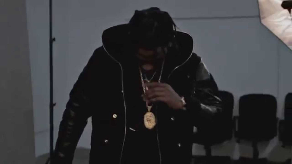 Nigo bape vintage ape head necklace pendant chain ifandco travis scott chris brown shopgld kingice