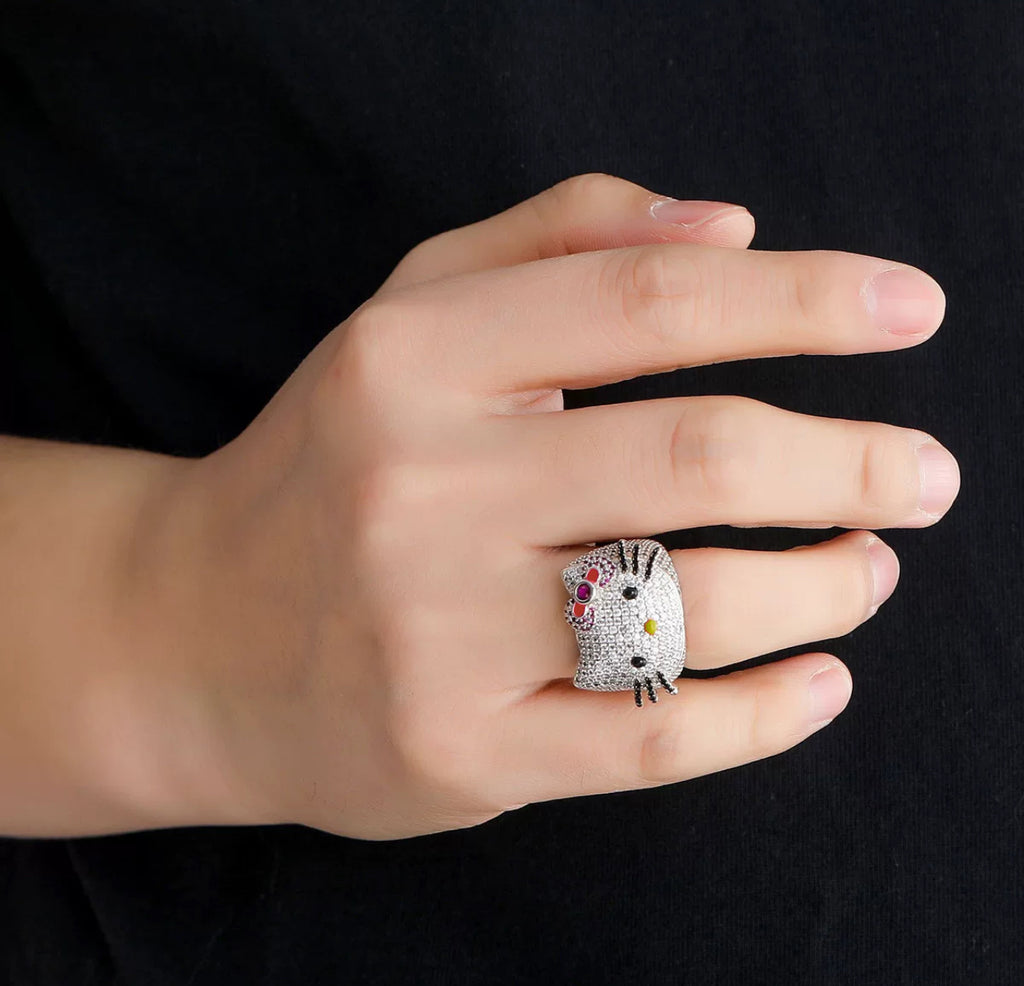 Hello Kitty Rring Custom 3D Hello Kitty fully iced ring - Yellow Gold – Bijouterie Gonin