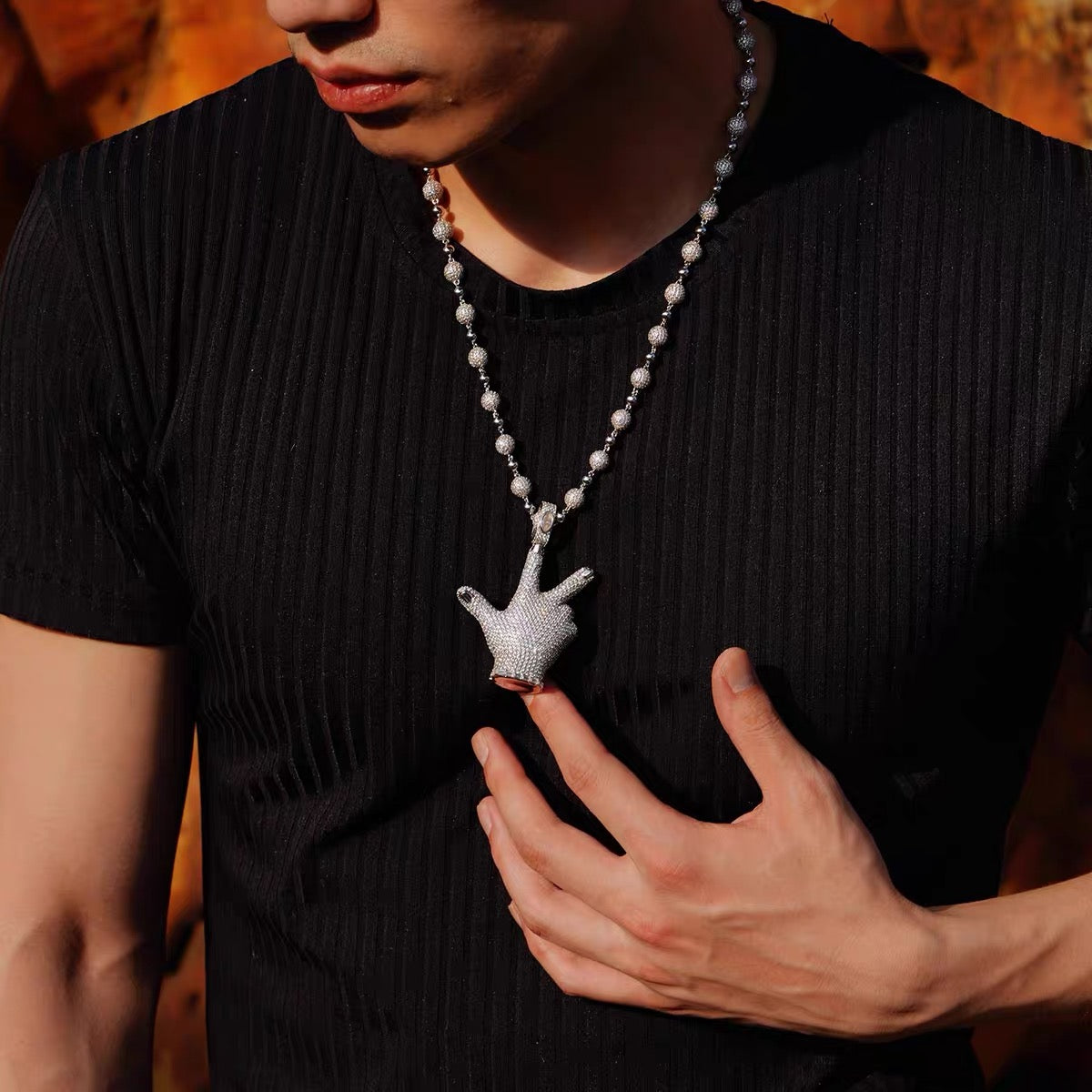 Playboi Carti YVL chain, Kai Cenat YVL pendant, Young Vamp Life jewelry, iced out hand sign necklace, hip hop diamond pendant, 90mm hip hop chain, street wear mens jewelry, VVS replica rap chains.