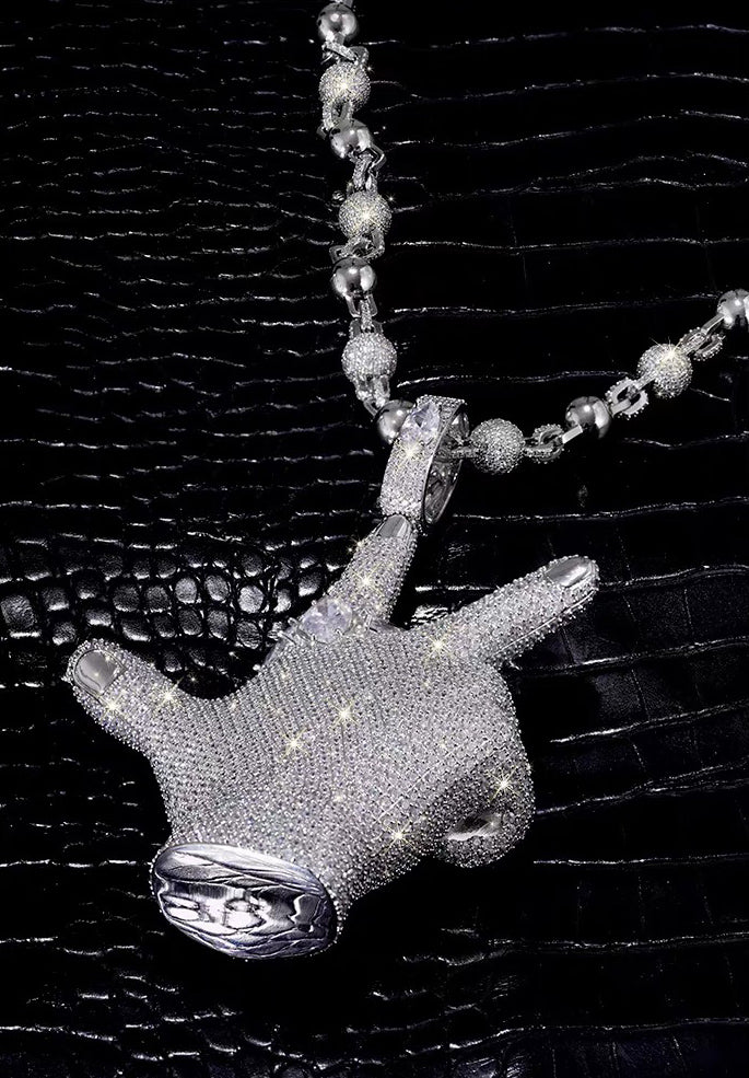 Playboi Carti YVL chain, Kai Cenat YVL pendant, Young Vamp Life jewelry, iced out hand sign necklace, hip hop diamond pendant, 90mm hip hop chain, street wear mens jewelry, VVS replica rap chains.