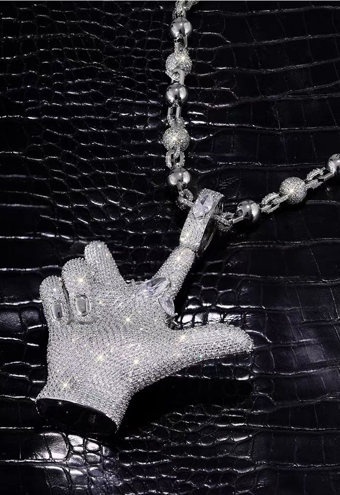 Playboi Carti YVL chain, Kai Cenat YVL pendant, Young Vamp Life jewelry, iced out hand sign necklace, hip hop diamond pendant, 90mm hip hop chain, street wear mens jewelry, VVS replica rap chains.