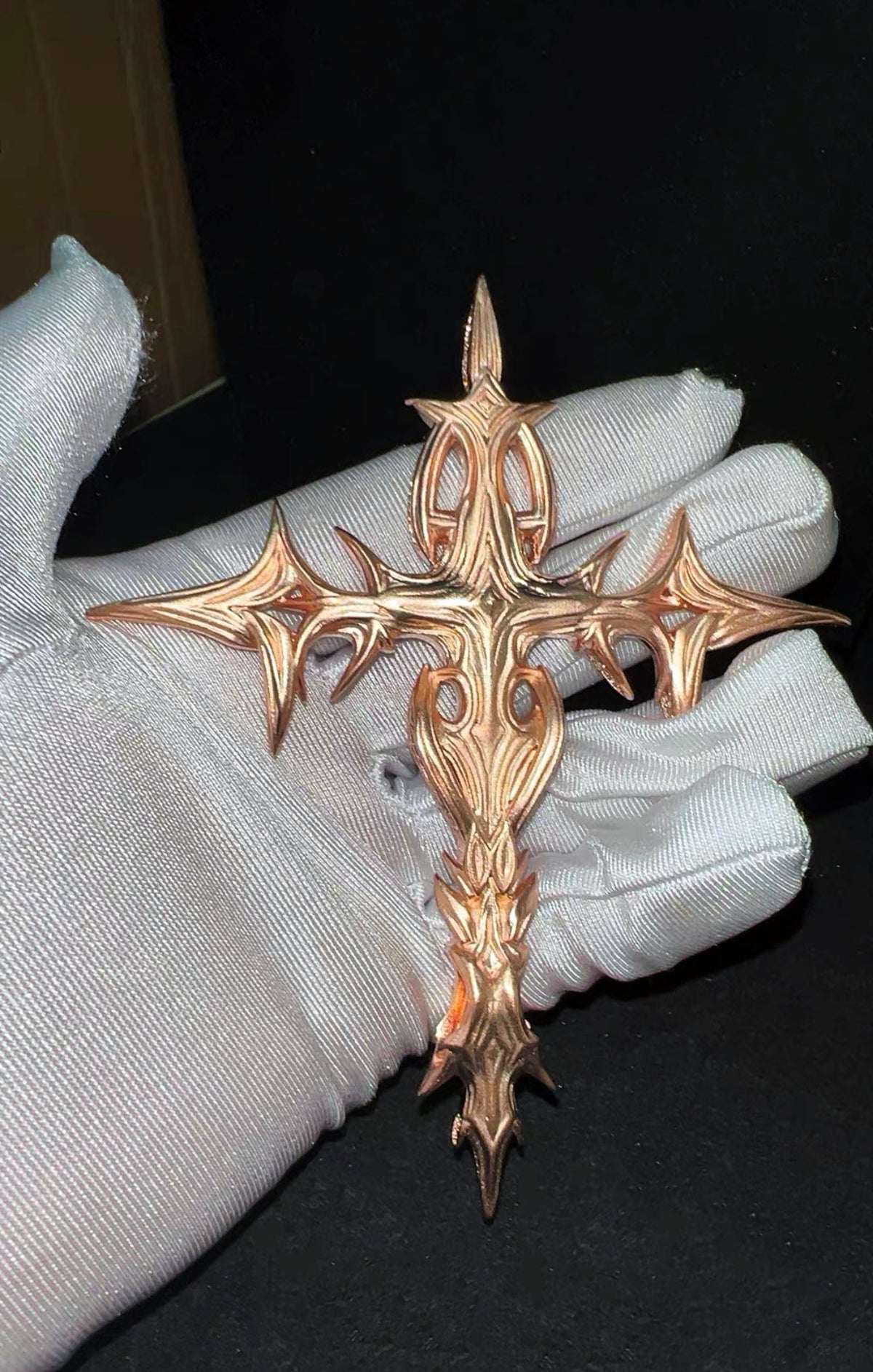 Destroy Lonely's “Prince of Darkness” Cross is one of the most striking pieces of jewelry connected to his dark and gothic aesthetic.