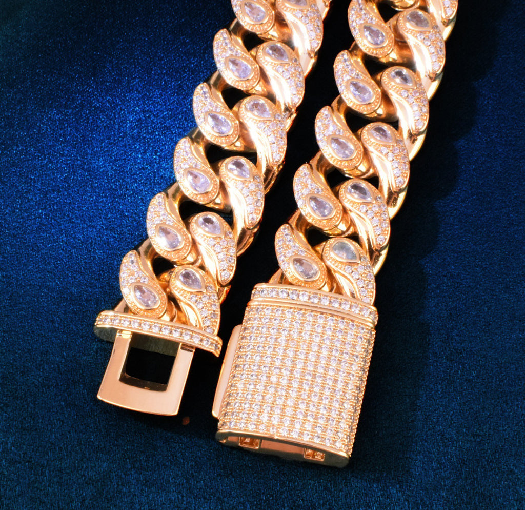 fully iced bandana cuban links diamond necklace chain blueface rapper custom jewelers Avianne