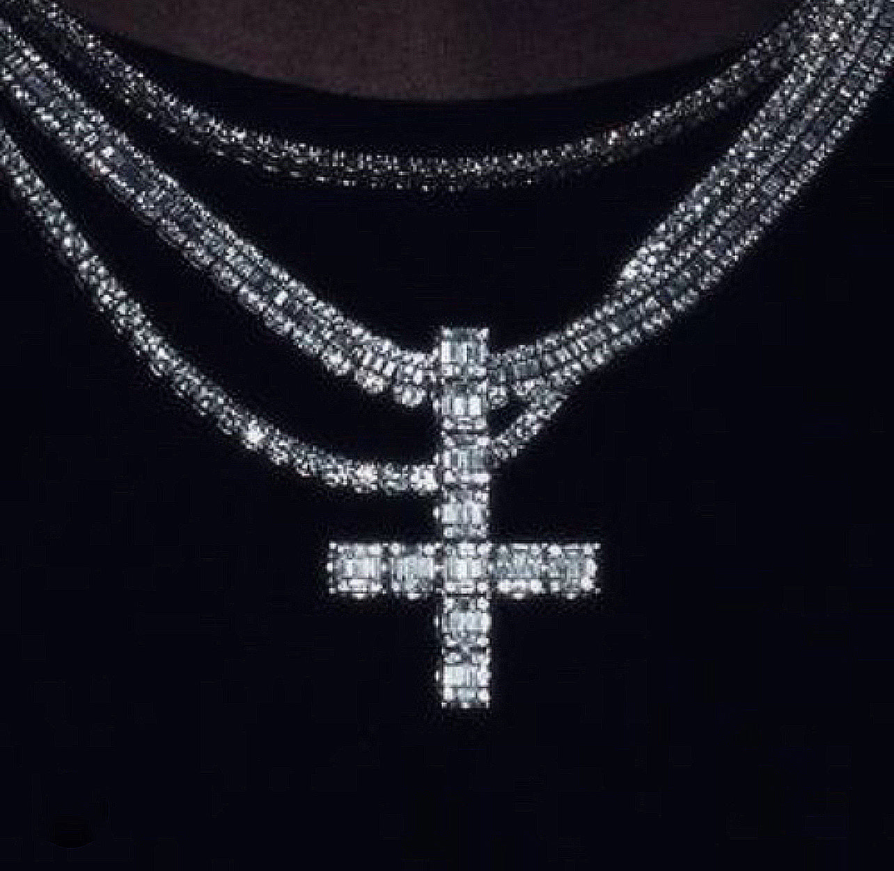 ken carson upside down cross diamond necklace a great chao album cover trump buy now gifted by YVL Playboi Carti