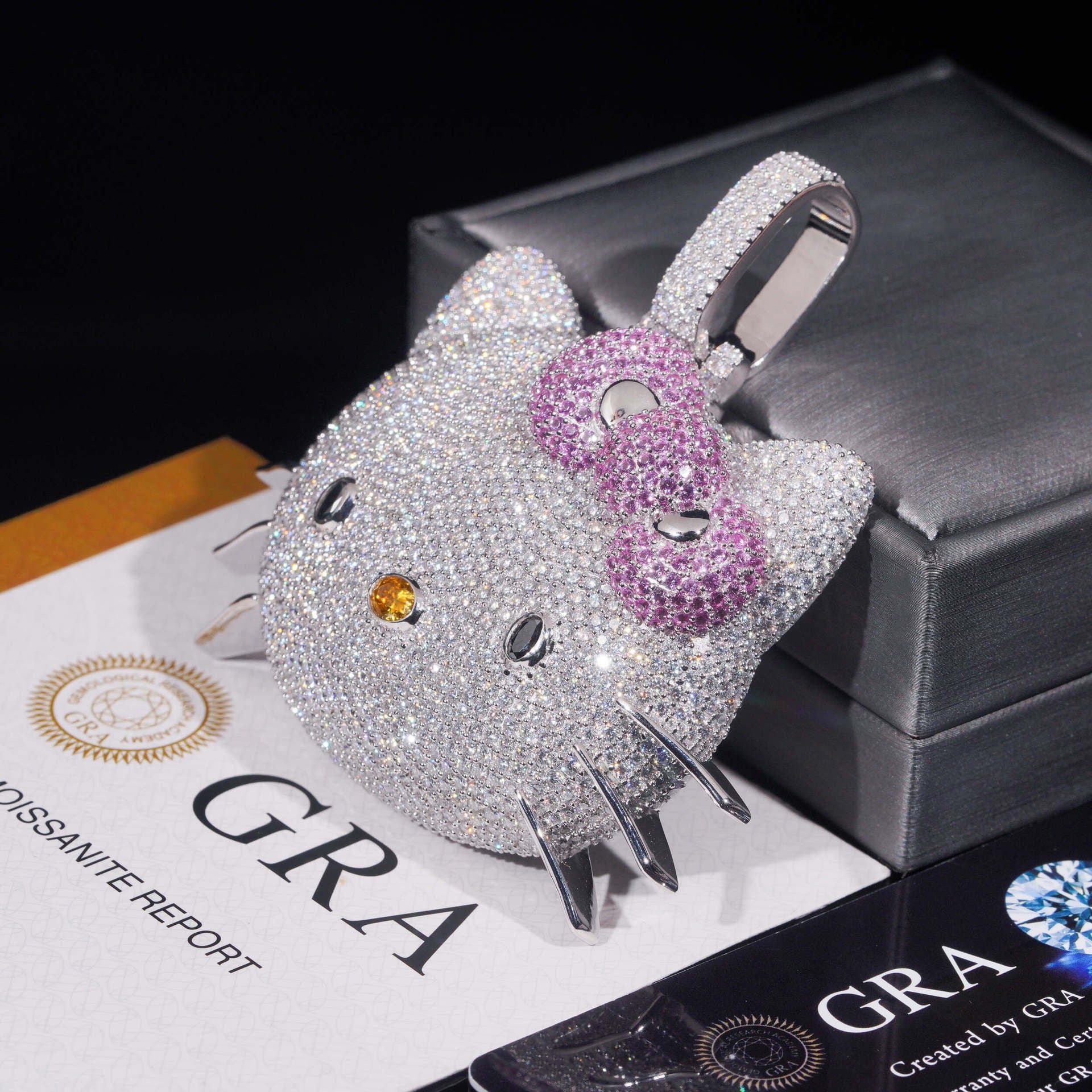 Back in the Fab Lane. Kimora Lee Simmons Sanrio hello kitty diamond necklace cardib 