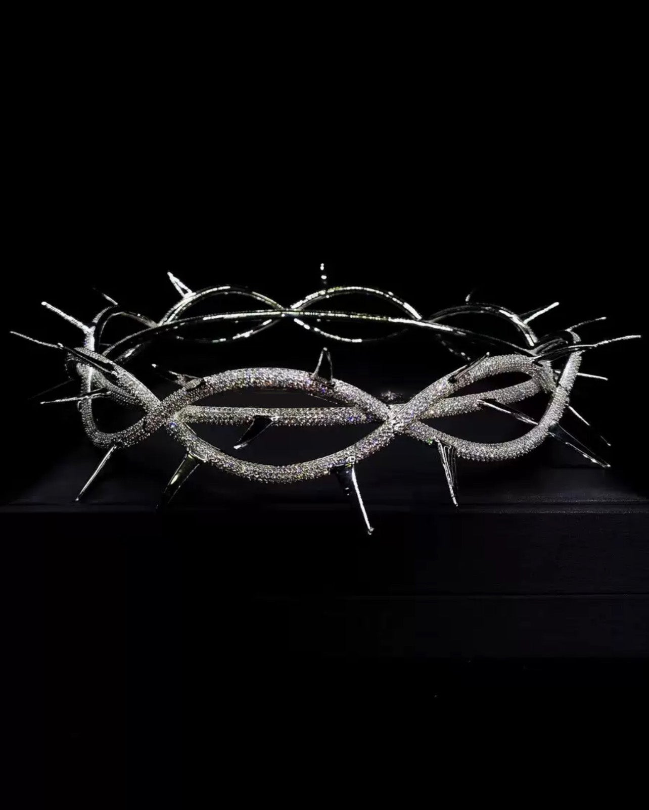 buy kendrick lamar crown of thorns tiffany vogue drake not like us diss trick diamonds custom hip hop