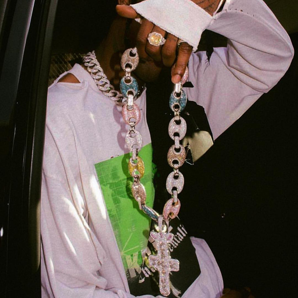 La flame Travis Scott Cactus Jack necklace pendant gucci link ifandco