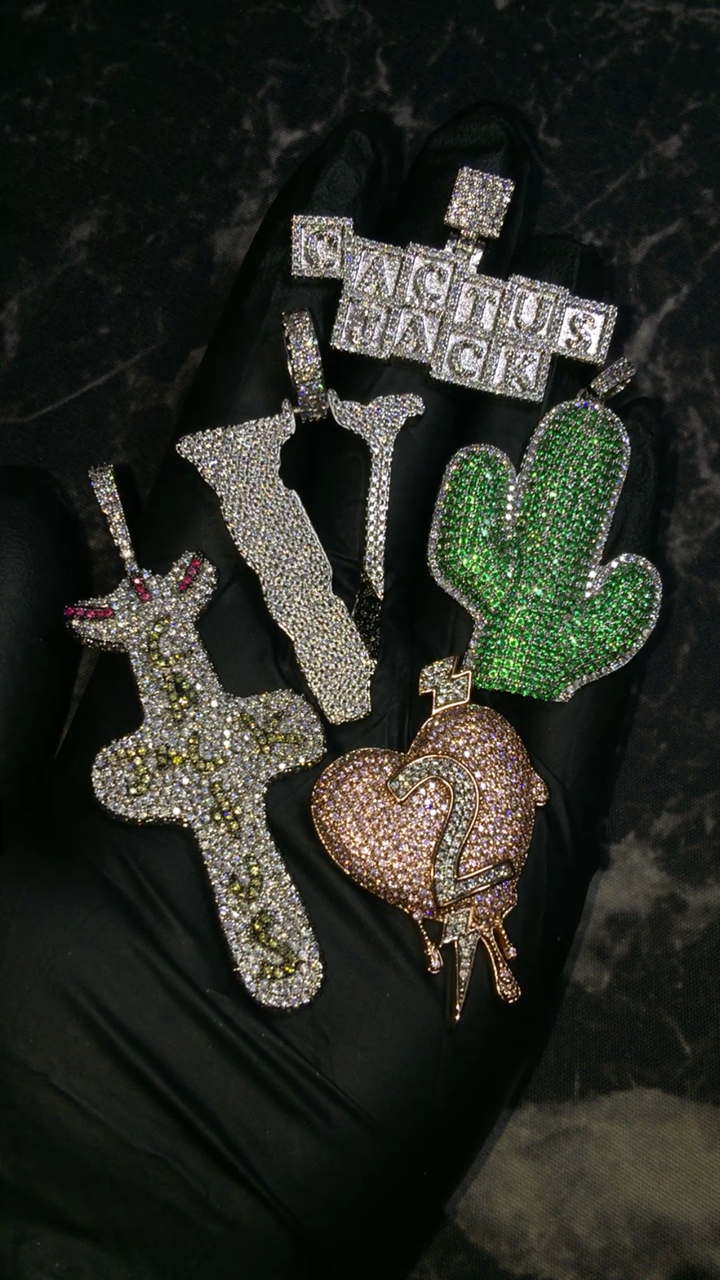 Lil Uzi Vert Cops Iced Out Luv Is Rage 2 Chain diamond necklace chain