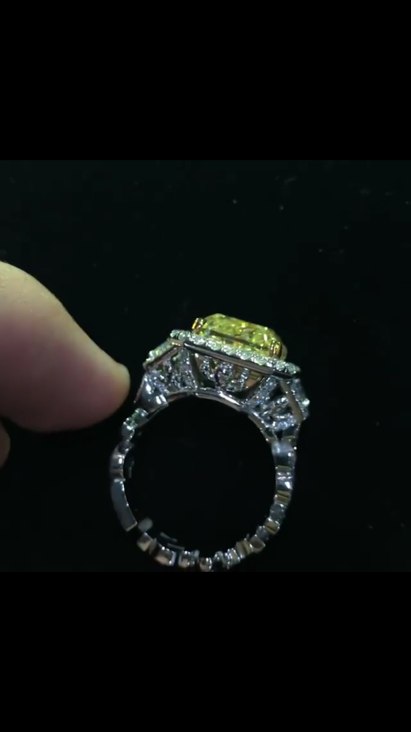 cactus jack ring gemstone canary 15-carat diamond travis scott drops astroworld