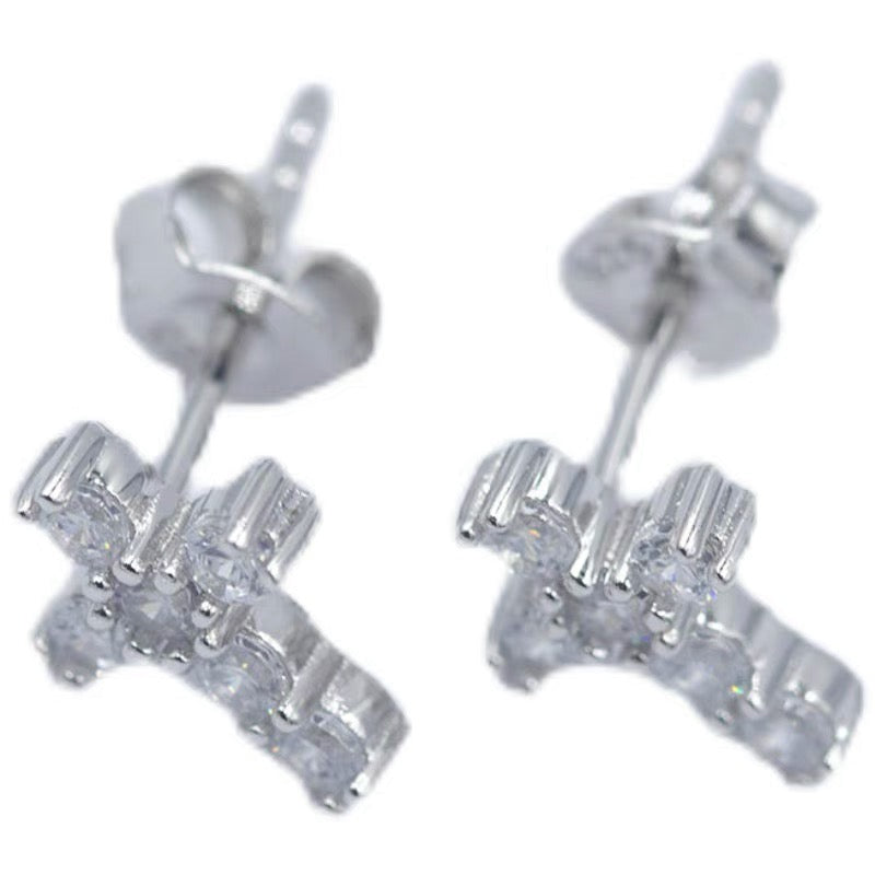 Pico 18k cross stud earring