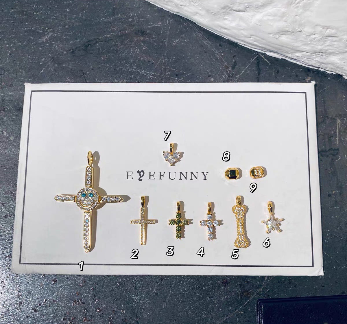 EYEFUNNY smiling face pendant necklace chain diamond vvs アイファニー POGGY KIM JONES VIRGIL JBALVIN