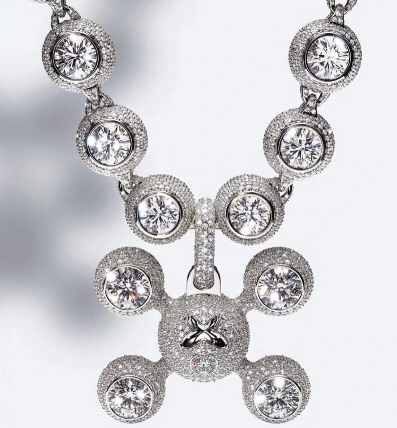 frank diamond ring sphere Ocean legs pendant necklace chain Drake