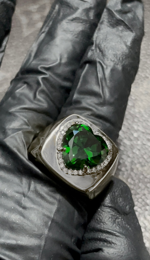 Tyler the creator green heart ring emerald diamond custom made diamond vvs ifandco