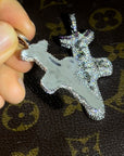 Travis Scott Drops $500k on Iced Out Cactus Jack Chains Travis Scott Gifts His Crew Iced-Out Eliantte & Co Chains