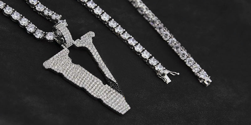 lil uzi VLONE V diamond pendant necklace chain ifadnco