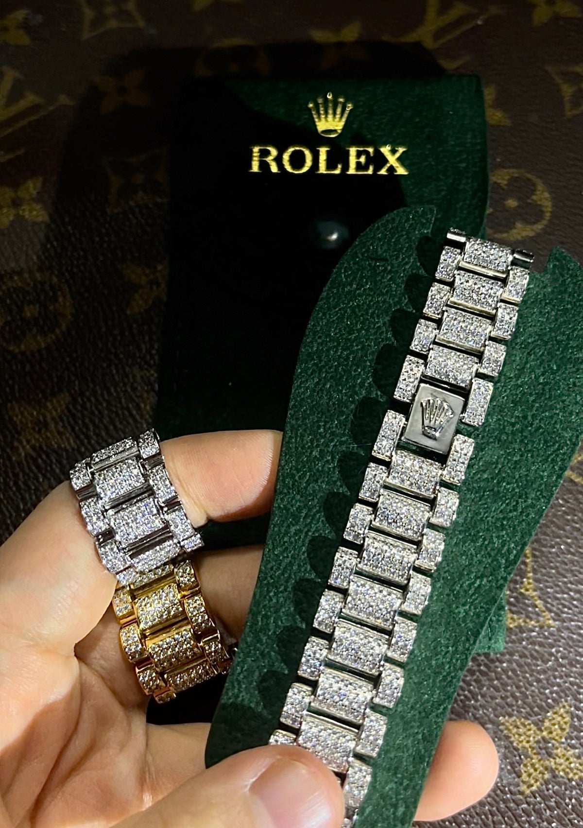 Fully iced Presidential ring - Silver