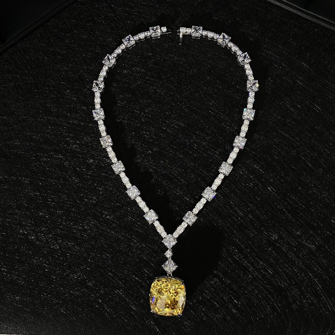 Beyoncé's Tiffany &amp; Co diamond necklace is worth $30 million harpersbazaar.com tiffany yellow diamond necklace beyonce' from The 128-carat yellow diamond was worn by Hepburn during the Breakfast At Tiffany's press tour in 1961, and was seen again on Lady Gaga
