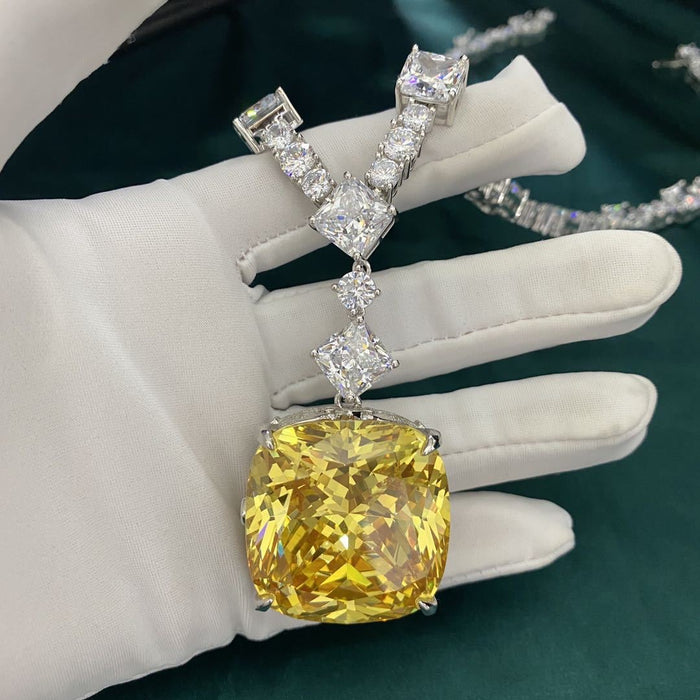 Beyoncé's Tiffany & Co diamond necklace is worth $30 million harpersbazaar.com tiffany yellow diamond necklace beyonce' from The 128-carat yellow diamond was worn by Hepburn during the Breakfast At Tiffany's press tour in 1961, and was seen again on Lady Gaga