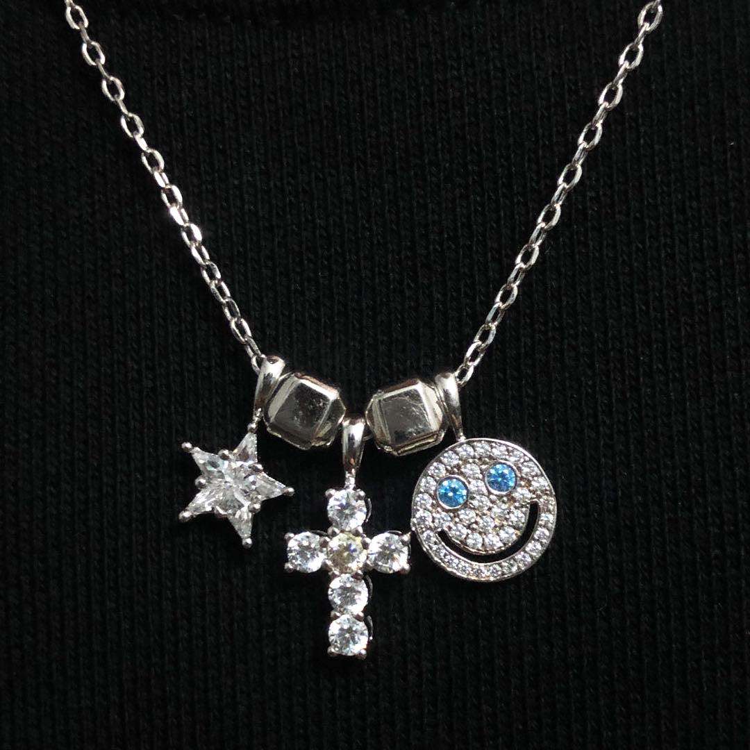 EYEFUNNY smiling face pendant necklace chain diamond vvs アイファニー POGGY KIM JONES VIRGIL JBALVIN