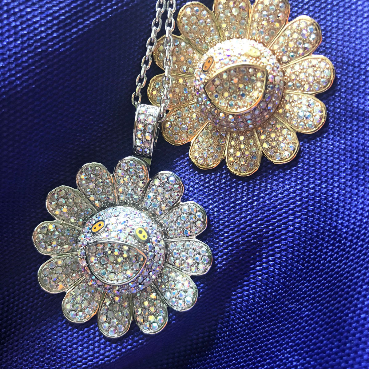 Murakami flower fidget spinner takashi murakami ifandco