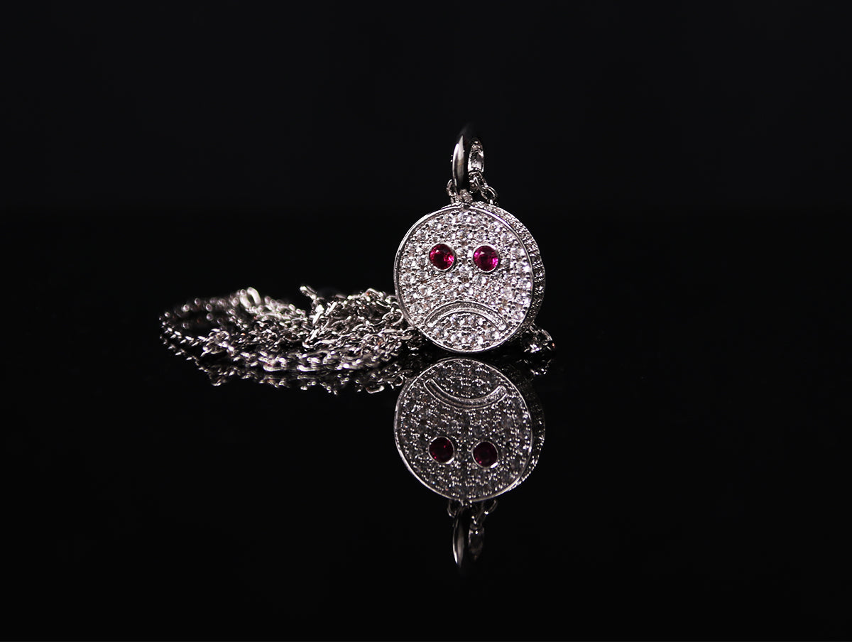 eyefunny smiling face thunder pendant necklace chain diamond jbalvin kim jones clot virgil offwhite