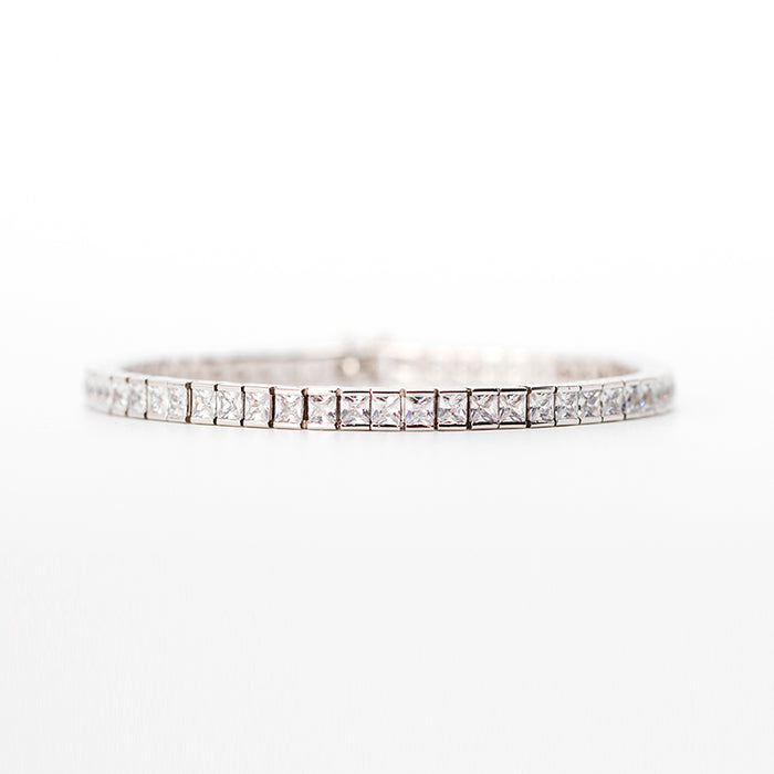 eyefunny princess eternity bracelet EYEFUNNY Ginza Boutique アイファニー 銀座ブティック tennis link Bracelets With Cut Multi-color gemstone Bracelet Silver Jewelry affordable hip hop jewelry ifandco