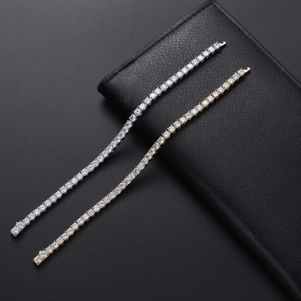 Amazon.com: Ucevi Diamond Tennis Necklaces for Women 4mm Silver Diamond  Cubic Zirconia Tennis Chain for Men Women 20