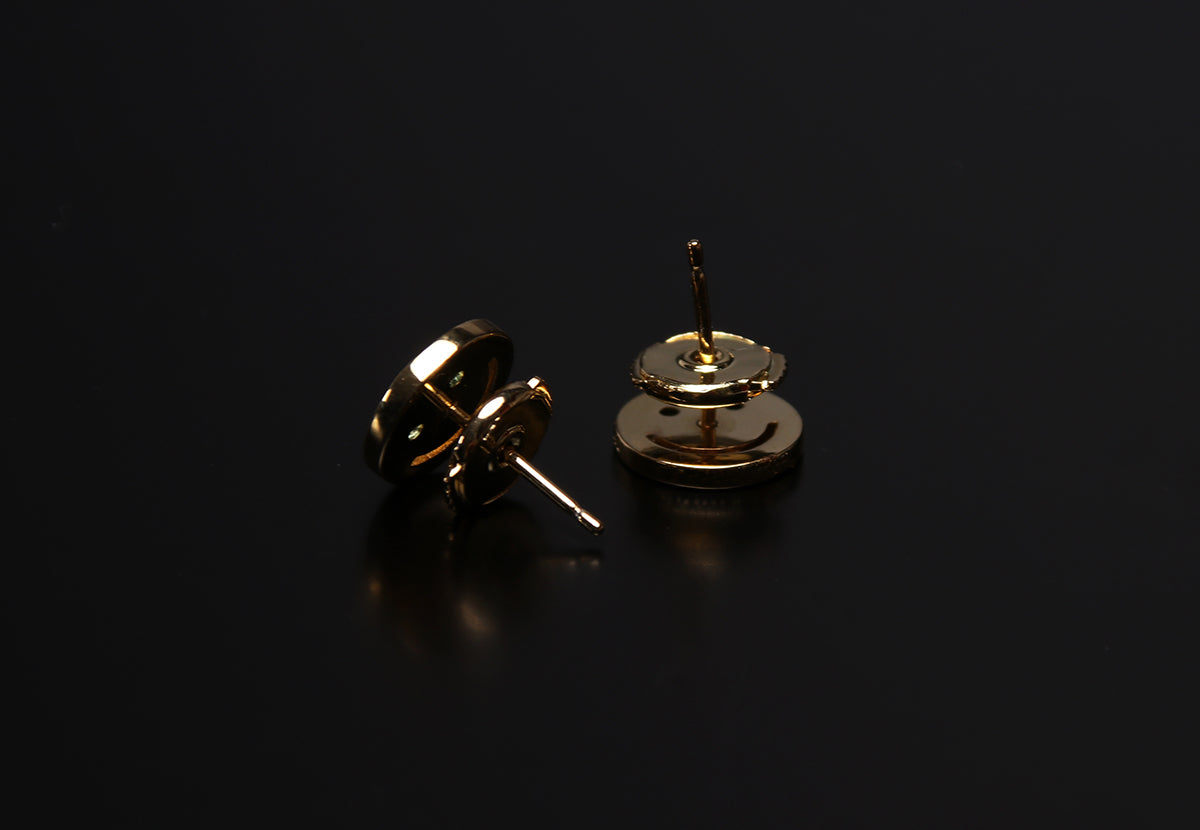 eyefunny smiling face stud earring as seen on jbalvin chain アイファニー EYEFUNNY 高価買取強化中 ブランド買取のRINKAN 