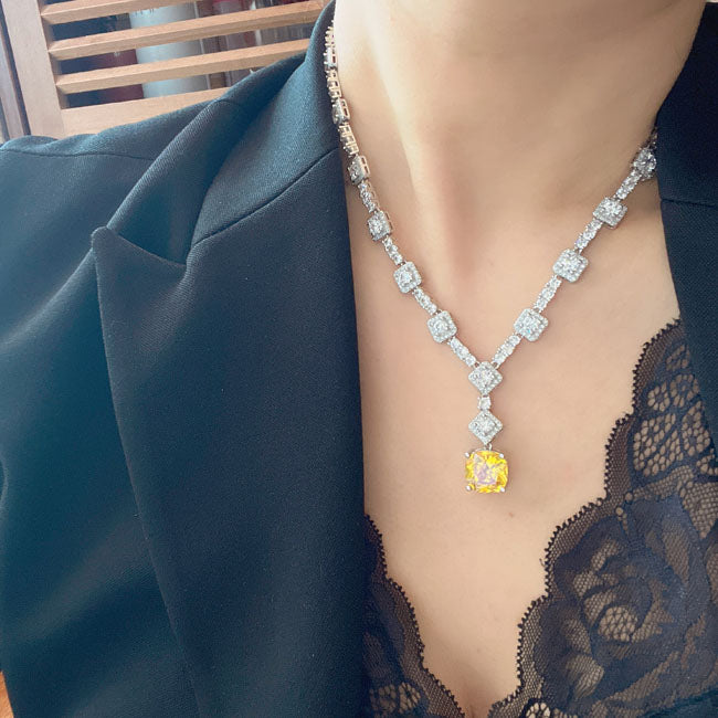 Beyoncé's Tiffany &amp; Co diamond necklace is worth $30 million harpersbazaar.com tiffany yellow diamond necklace beyonce' from The 128-carat yellow diamond was worn by Hepburn during the Breakfast At Tiffany's press tour in 1961, and was seen again on Lady Gaga 