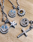EYEFUNNY smiling face pendant necklace chain diamond vvs アイファニー POGGY KIM JONES VIRGIL JBALVIN