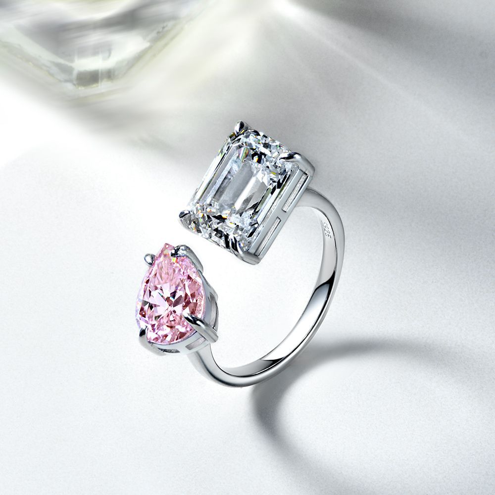 Travis Scott Gives Kylie Jenner and Stormi Webster Matching Diamond Rings