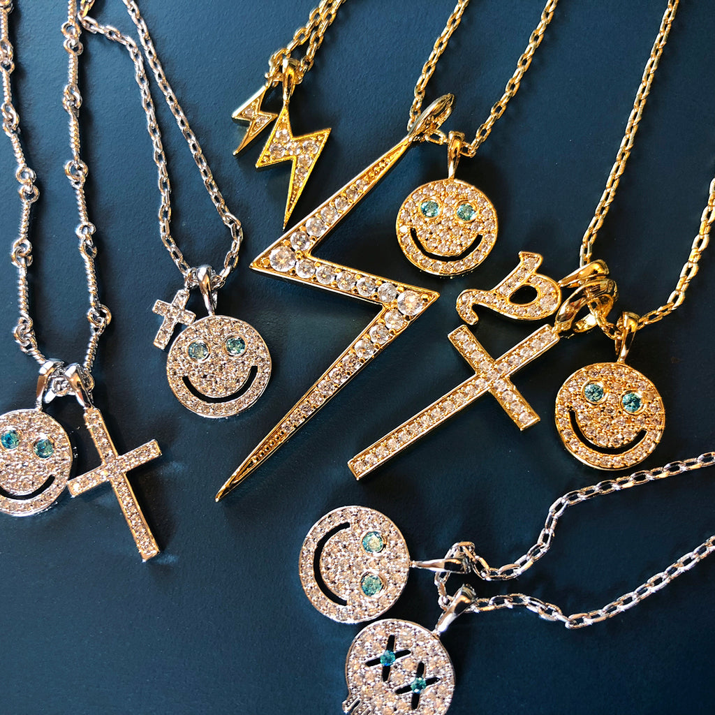 EYEFUNNY smiling face pendant necklace chain diamond vvs アイファニー POGGY KIM JONES VIRGIL JBALVIN