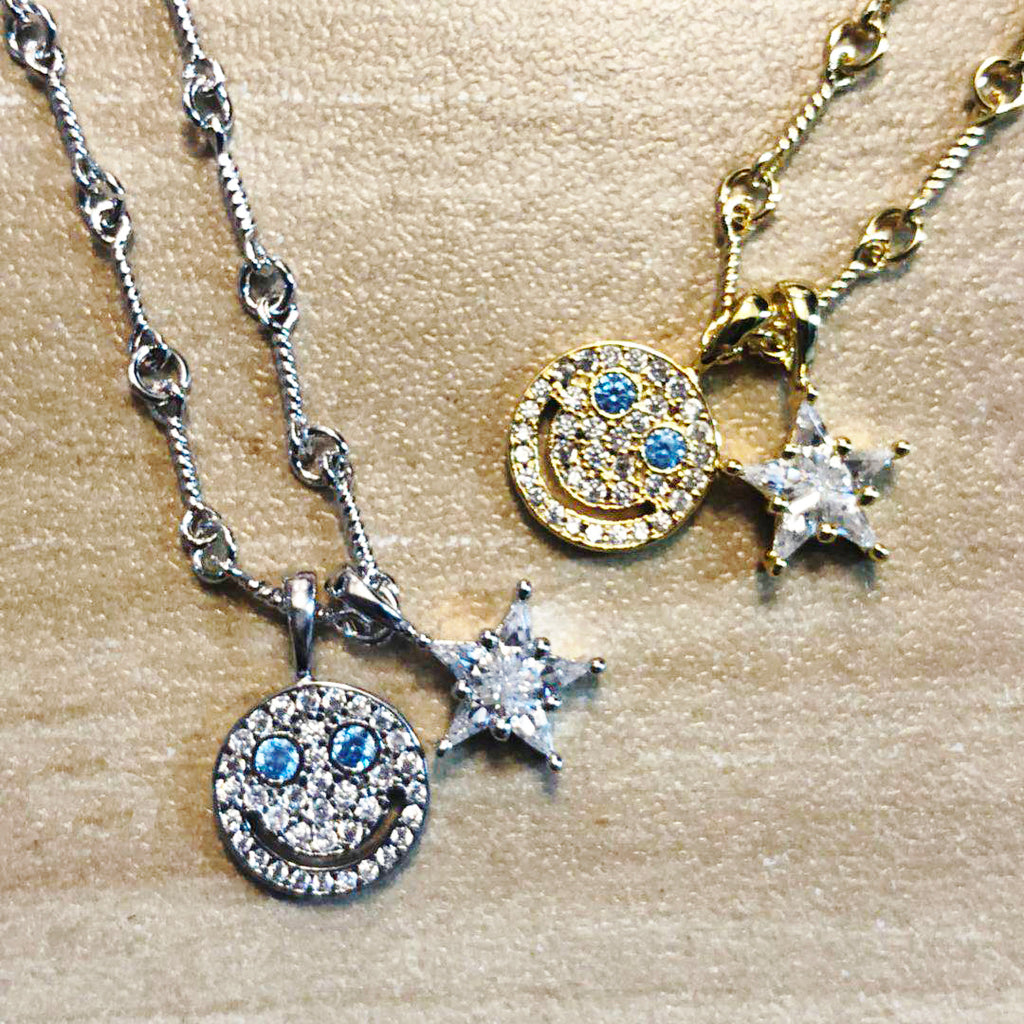 EYEFUNNY smiling face pendant necklace chain diamond vvs アイファニー POGGY KIM JONES VIRGIL JBALVIN
