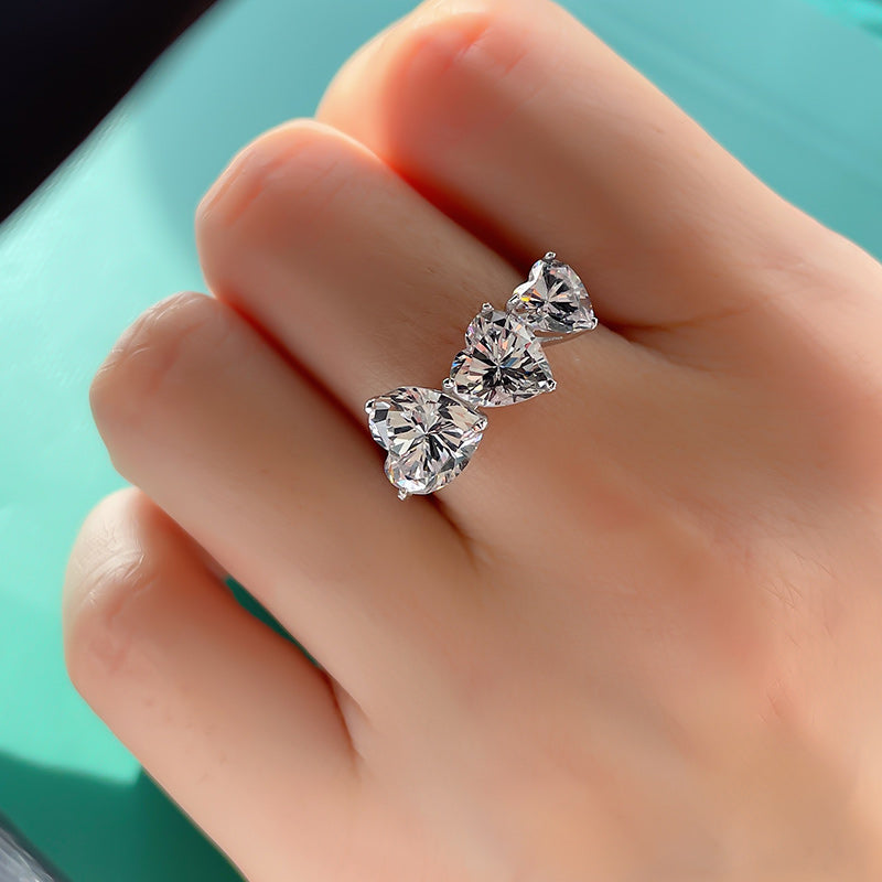 Kylie Jenner signature heart eternity ring diamond vvs shopgld ifandco travis scott Stormi harry winston HW