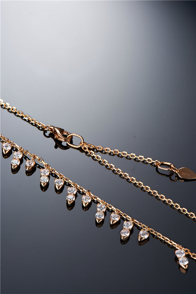 Kylie Jenner Tiffany diamonds dangling choker chain necklace