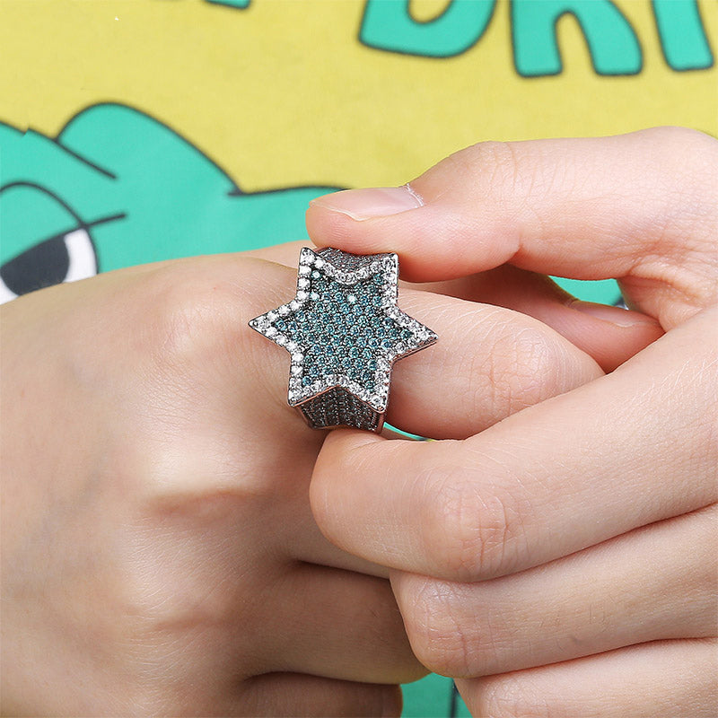 Two tone star ring