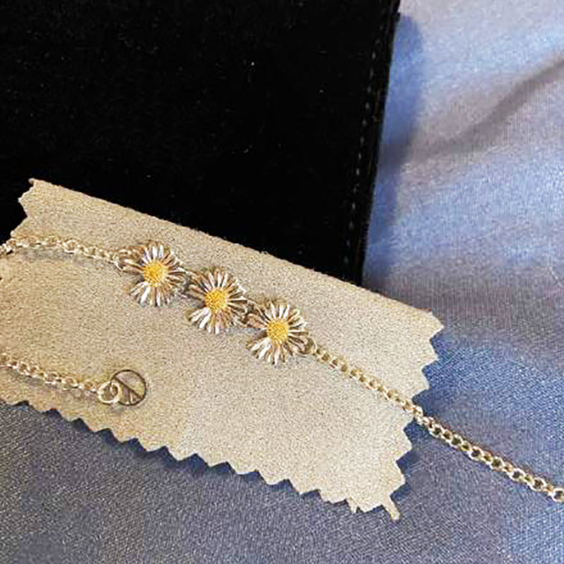 Daisy bracelet PEACEMINUSONE as seen on G Dragon hypebeast