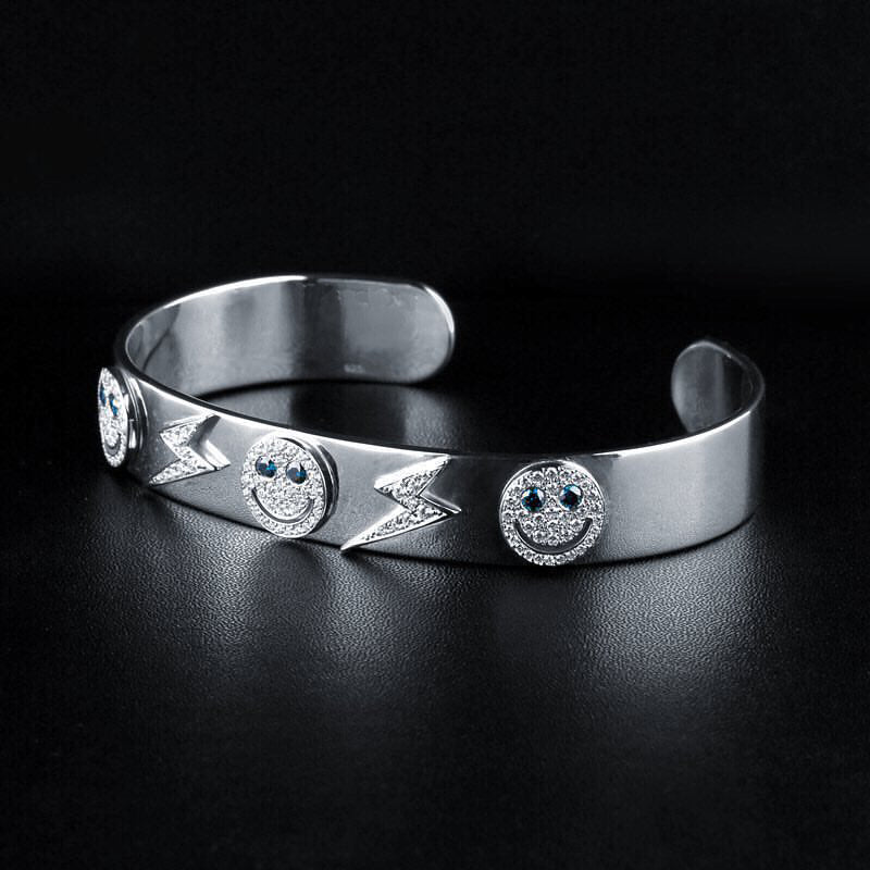 EYEFUNNY smile s bnagle wide smiling face bangle bracelet smiley diamond vvs アイファニー POGGY KIM JONES VIRGIL JBALVIN