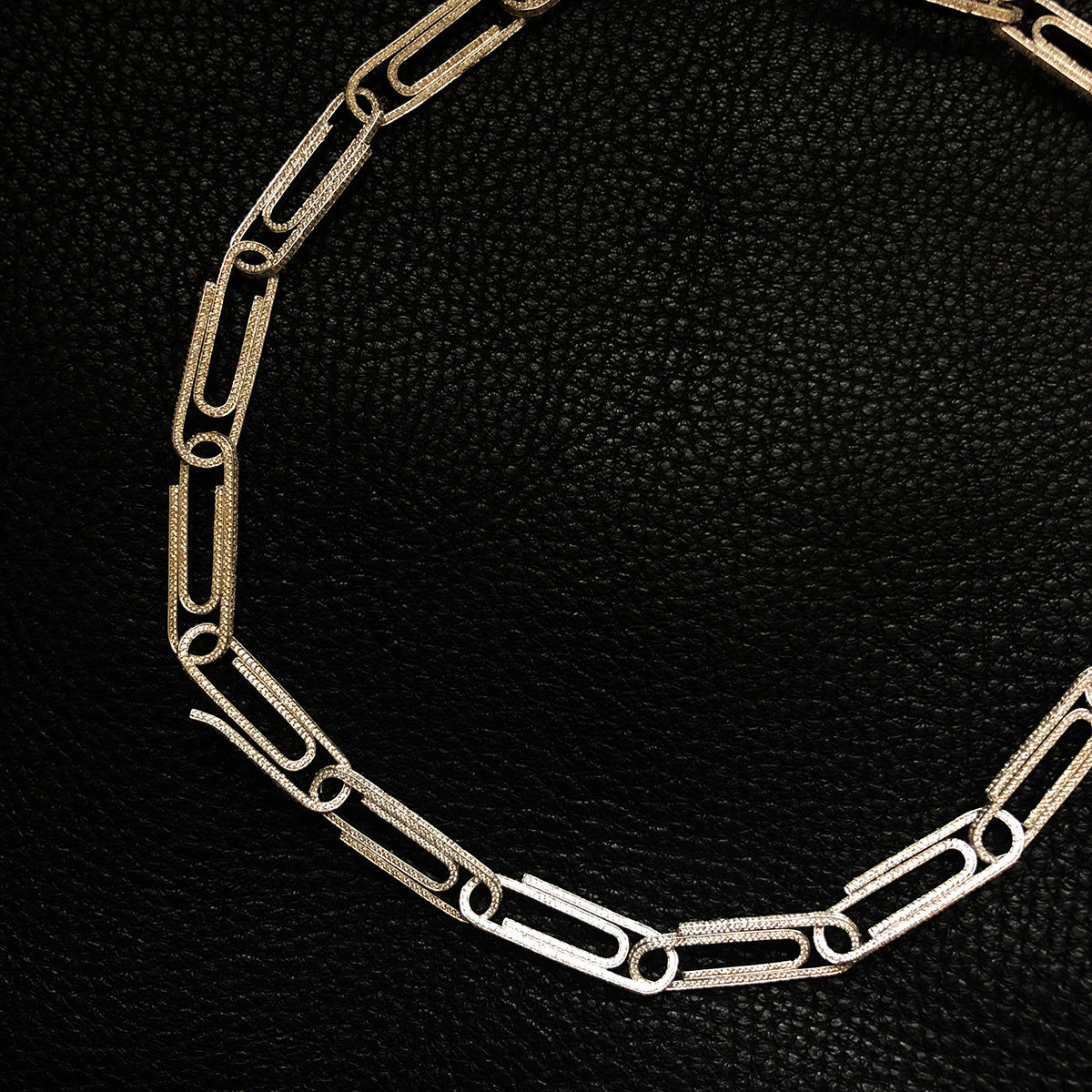 paper clip links jacob &amp; co virgil abloh offwhite alike necklace chain link diamond travis scott silver white gold buy